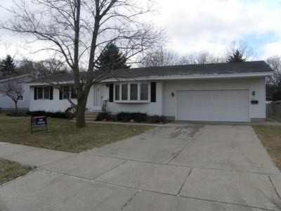 3331 Royal Oak Road Muskegon, MI 49441 - Photo 1 of 11 Primary Photo