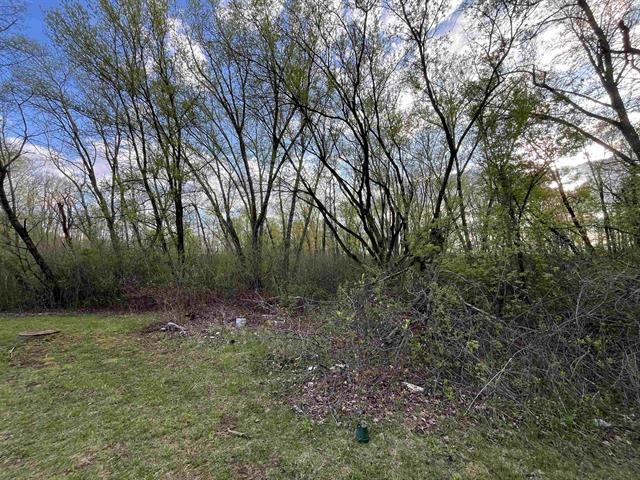 947 Meyer Road Mauston, WI 53948 - Photo 3 of 9