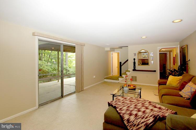 4803 Rim Rock Road Rockville, MD 20853 - Photo 24 of 30 Family Room