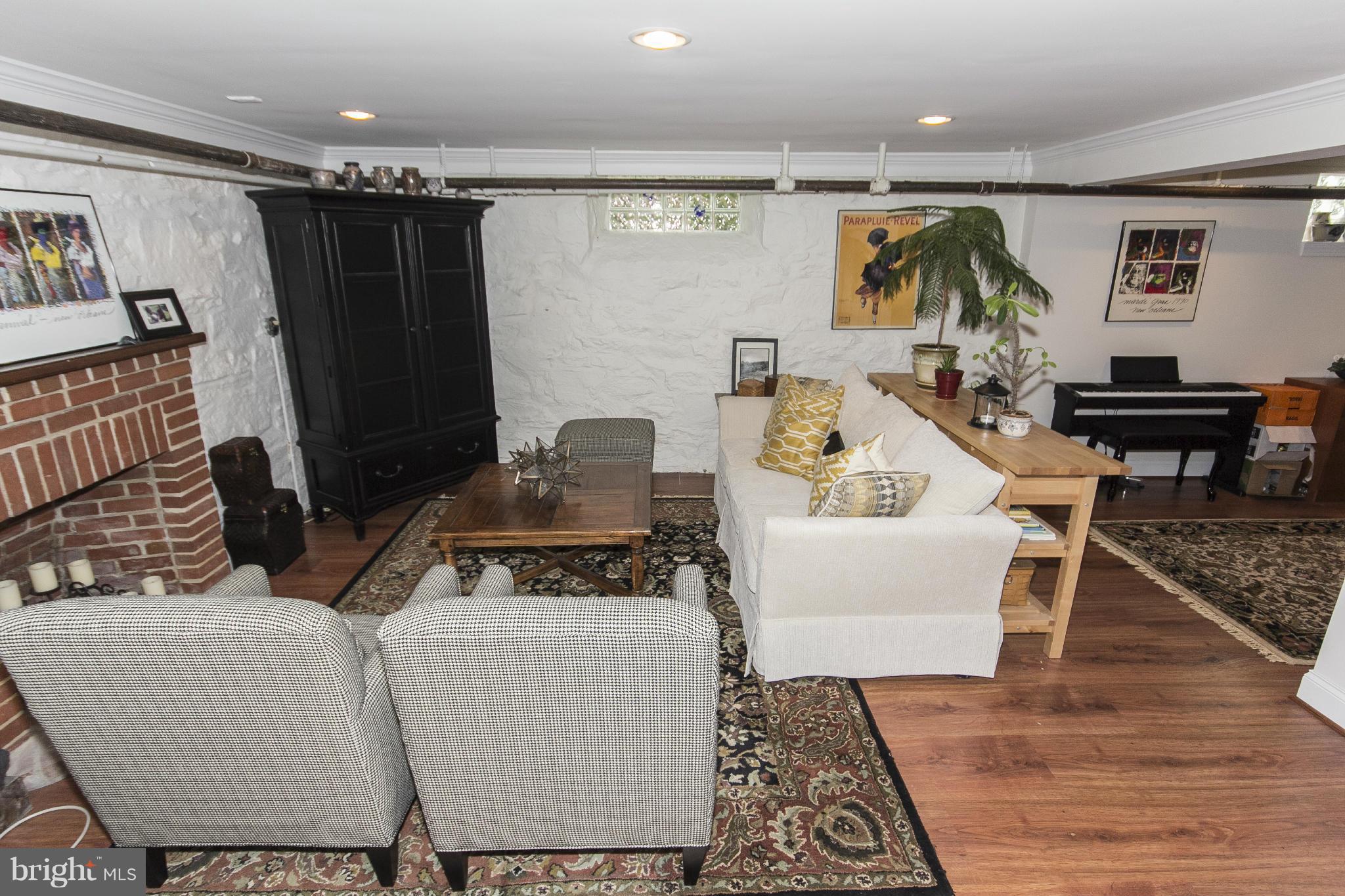 1217 Roundhill Road Baltimore, MD 21218 - Photo 21 of 30 Fabulous Family/Media Rm