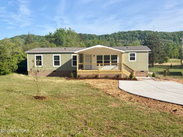 $349,900 | 1310 West Beaver Creek Drive, Powell, TN 37849