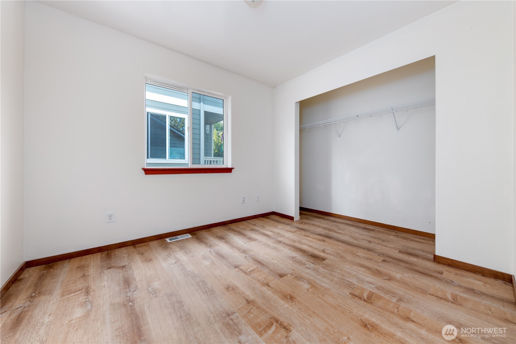 1102 Chestnut Street Everett, WA 98201 - Photo 10 of 24 Gallery Image 10