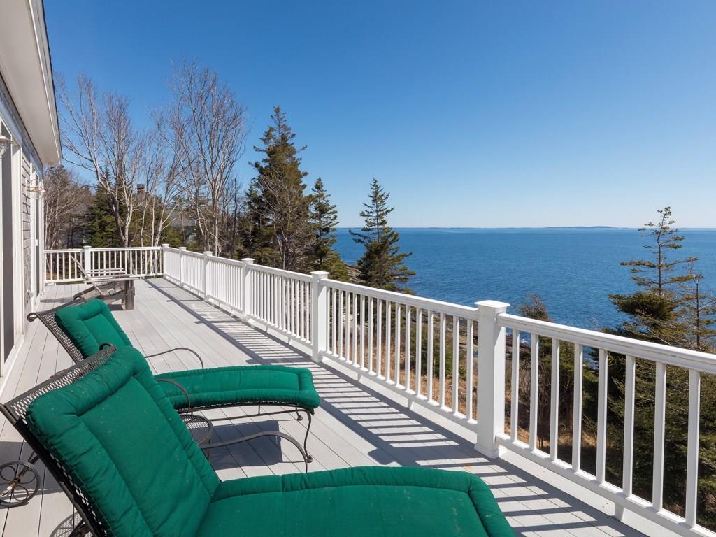 38 Yellow Head Road New Harbor, ME 04554 - Photo 10 of 35 View easterly from deck