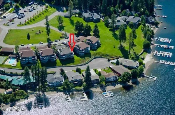 $639,000 | 21709 North Viewpoint Drive, Unit 10, Rathdrum, ID 83858