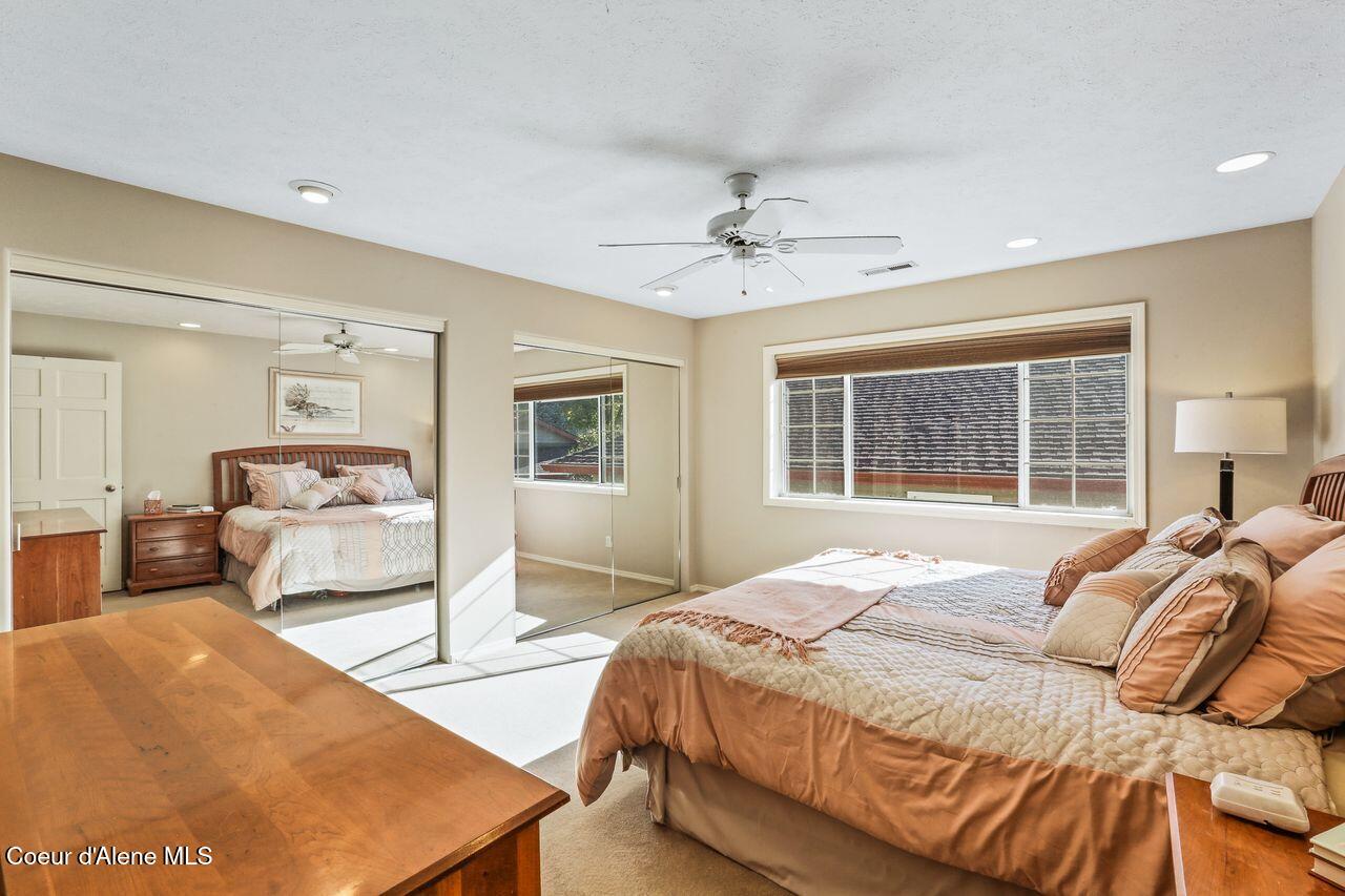 21709 North Viewpoint Drive, Unit 10 Rathdrum, ID 83858 - Photo 14 of 35 Master Bedroom Suite