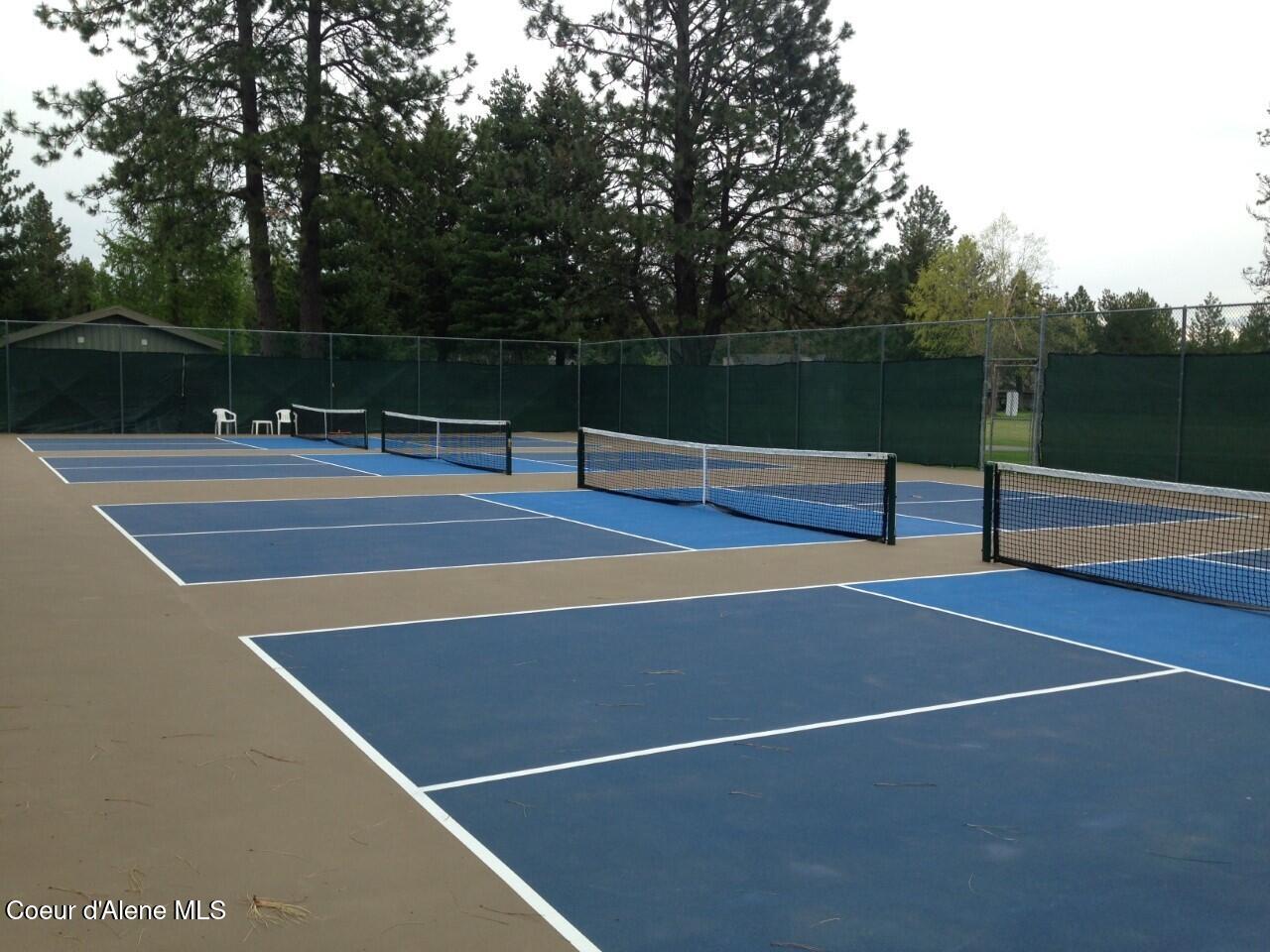 21709 North Viewpoint Drive, Unit 10 Rathdrum, ID 83858 - Photo 28 of 35 Community Pickleball Courts