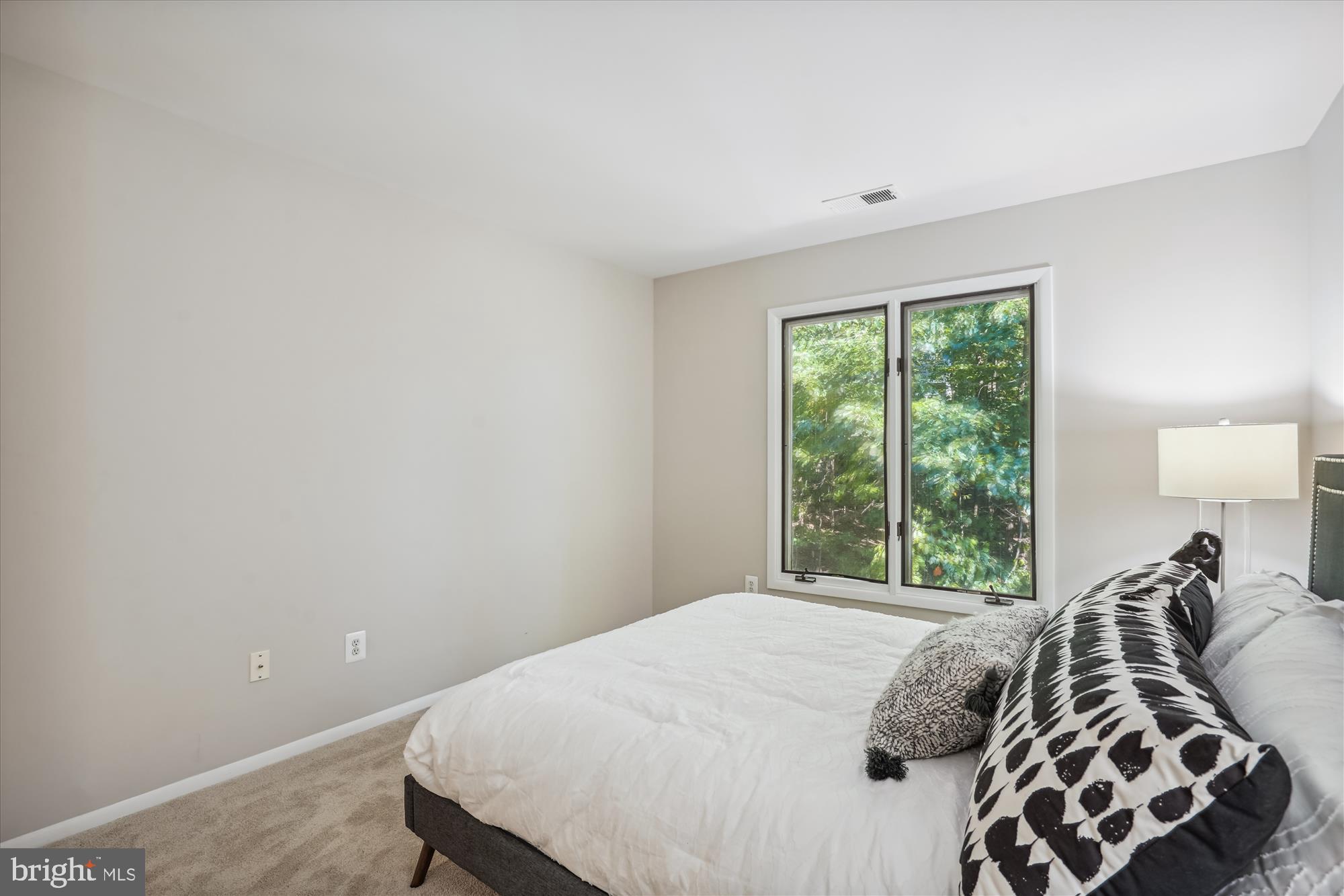 1958 Lakeport Way Reston, VA 20191 - Photo 31 of 38 Bedroom