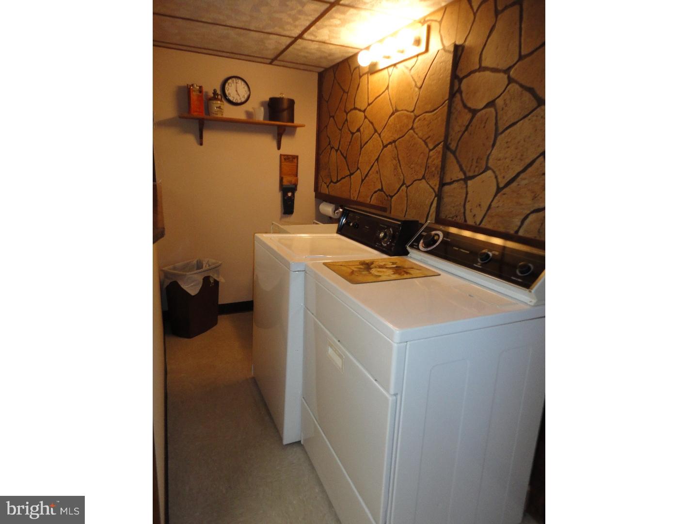 909 Edgewood Drive Springfield, PA 19064 - Photo 19 of 24 Laundry Room