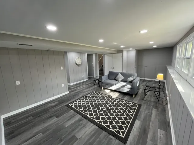 $398,000 | 1401 Ottawa Drive, New Lenox, IL 60451