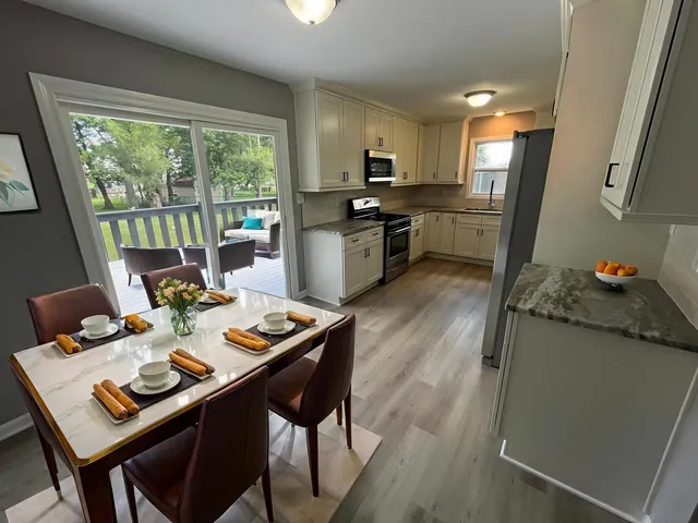 $398,000 | 1401 Ottawa Drive, New Lenox, IL 60451