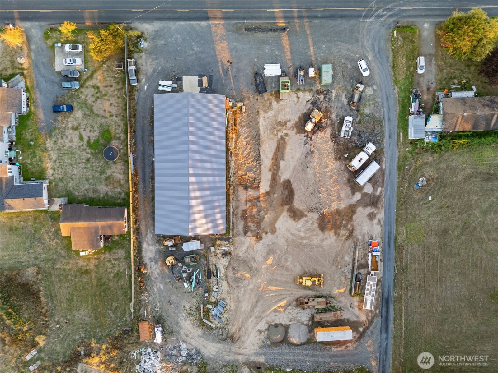 316 Meier Road Winlock, WA 98596 - Photo 5 of 12 a bathroom with a shower