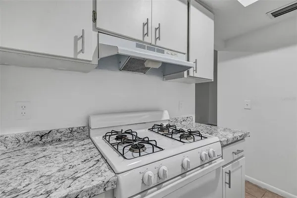 $1,300 | 2025 San Marcos Drive Southeast, Unit 29, Winter Haven, FL 33880