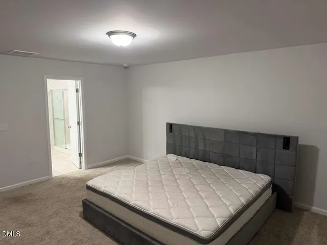 $1,895 | 435 Parker Sta Avenue, Fuquay-Varina, NC 27526