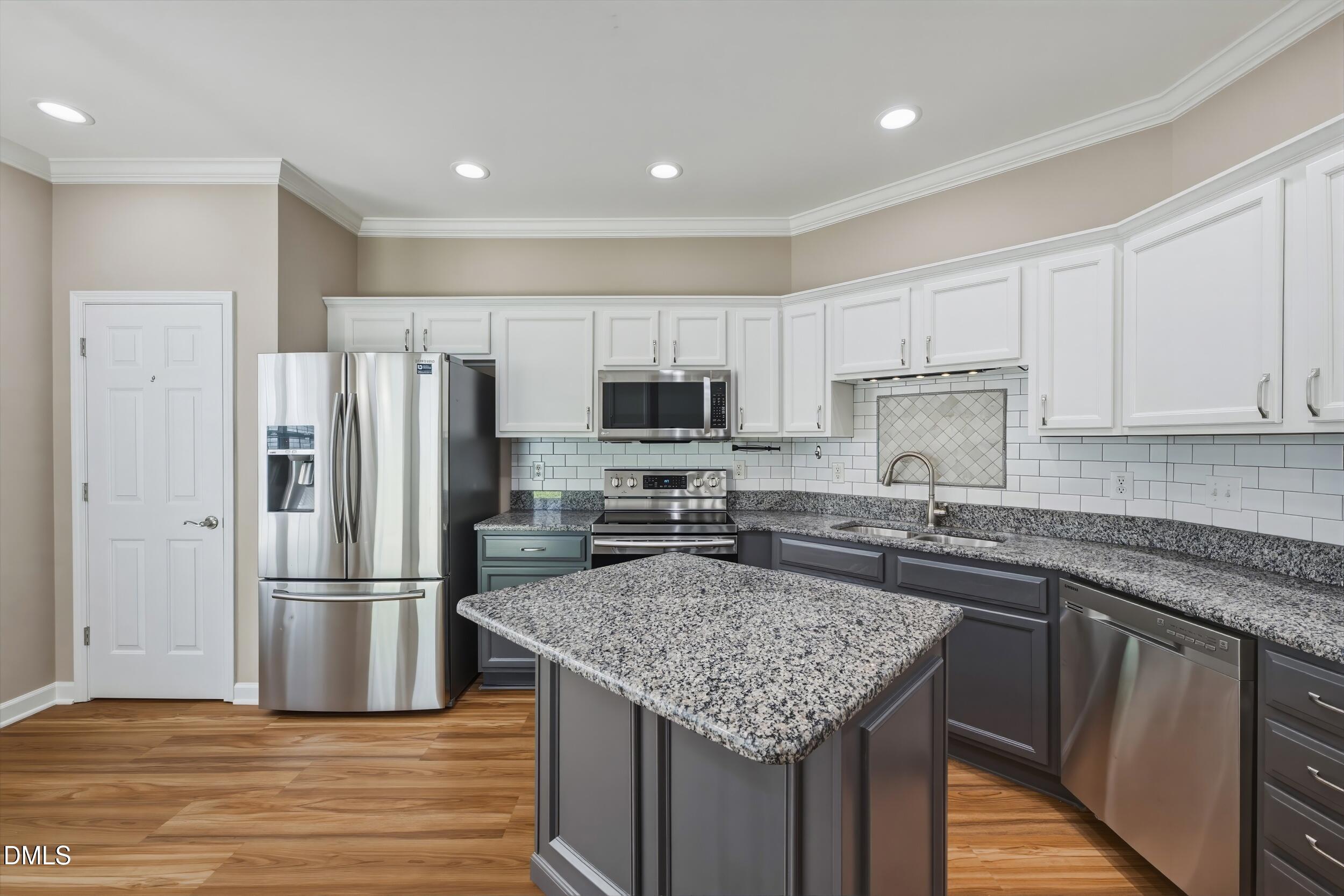 4615 Balance Fox Drive Raleigh, NC 27616 - Photo 10 of 38 8 -4615 balance fox dr, interior, kitche