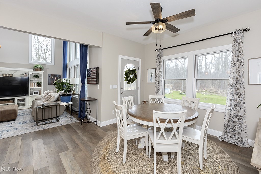 11651 Colburn Road Painesville, OH 44077 - Photo 9 of 42 Dining area provides access to the rear patio.