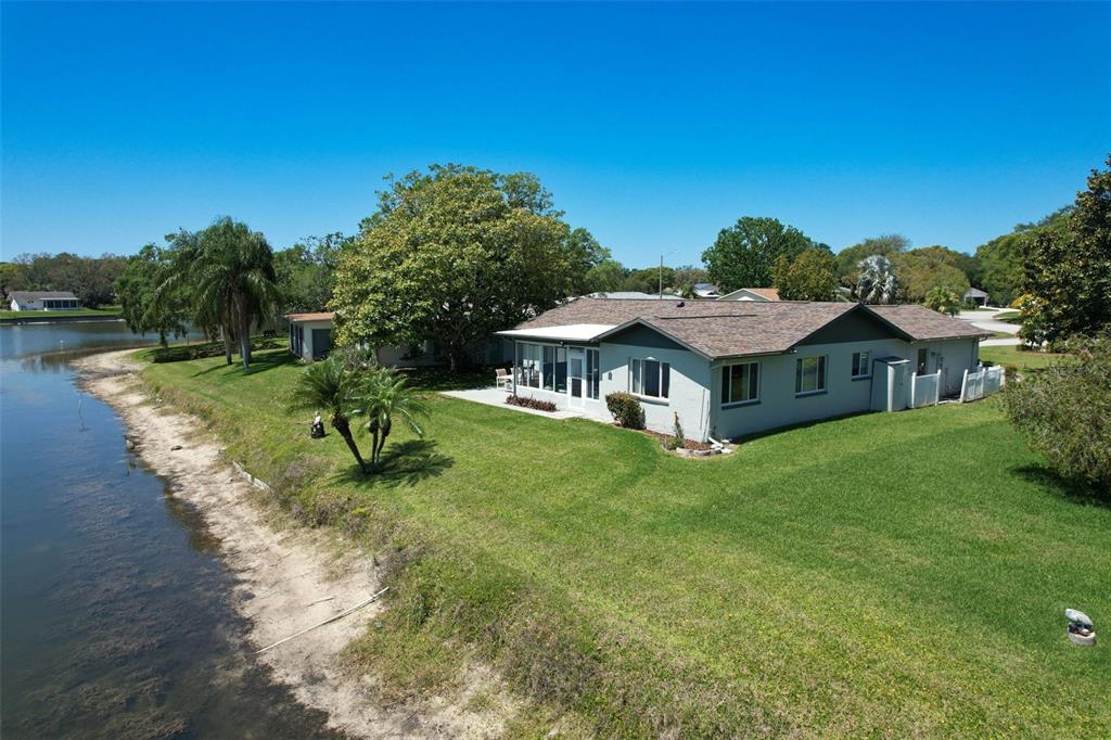 8340 Divot Way Port Richey, FL 34668 - Photo 39 of 48 Gallery Image 39