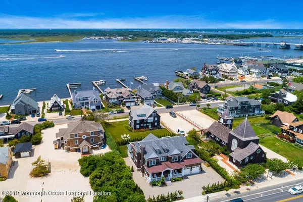 $18,950 | 1328 Ocean Avenue, Mantoloking, NJ 08738