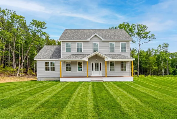 $799,900 | 10 Blaisdell Court, Raymond, NH 03077