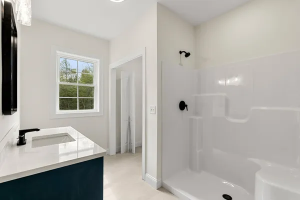 $799,900 | 10 Blaisdell Court, Raymond, NH 03077