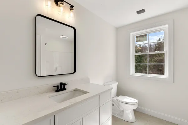 $799,900 | 10 Blaisdell Court, Raymond, NH 03077