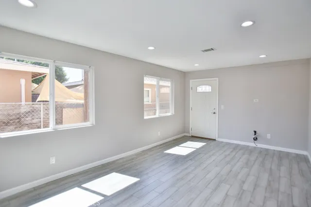 $1,290,000 | 1091 Bonita Street, Tustin, CA 92780