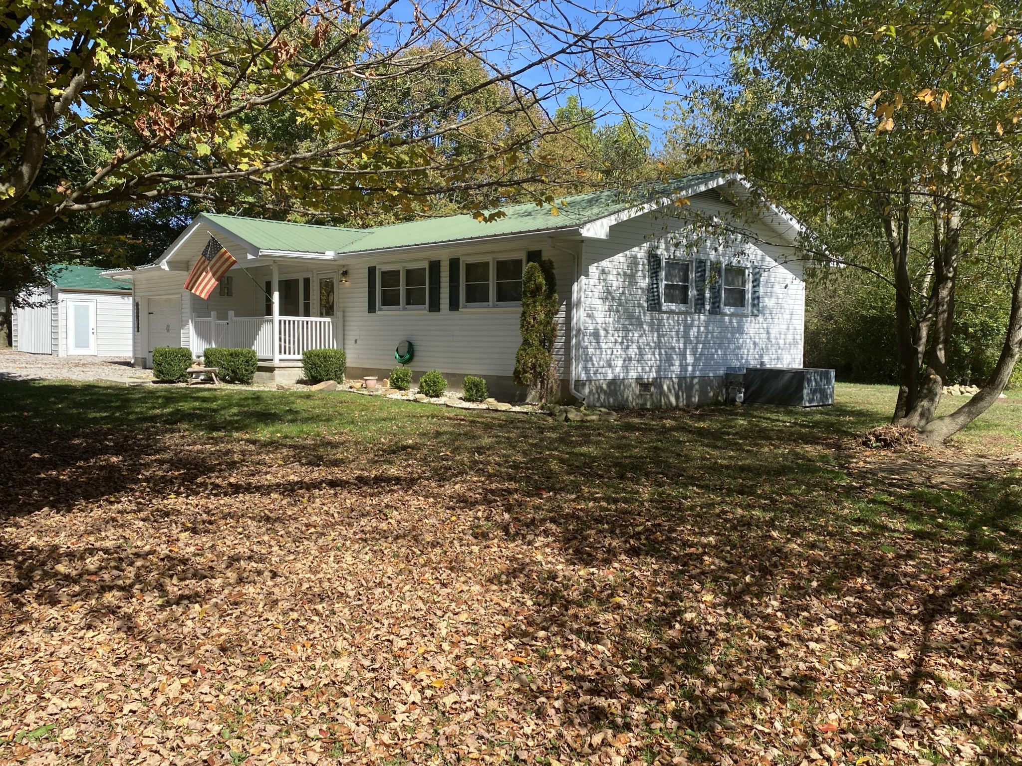 1126 Hamilton Field Road Jamestown, TN 38556 - Photo 13 of 33 Gallery Image 13