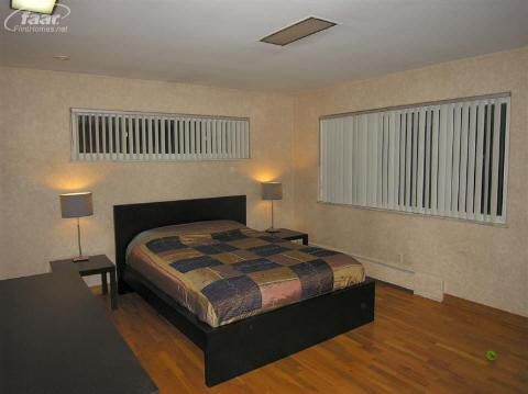 3308 East Cook Road Grand Blanc, MI 48439 - Photo 16 of 33 20327932-15.JPG