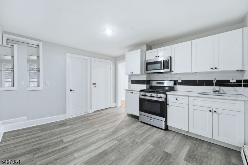 328 John Street, Unit 2 Elizabeth, NJ 07202 - Photo 4 of 21