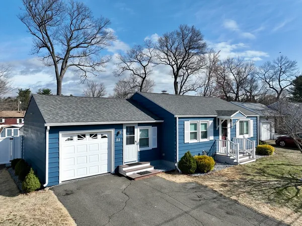 $385,000 | 22 Harrington Road, Chicopee, MA 01020