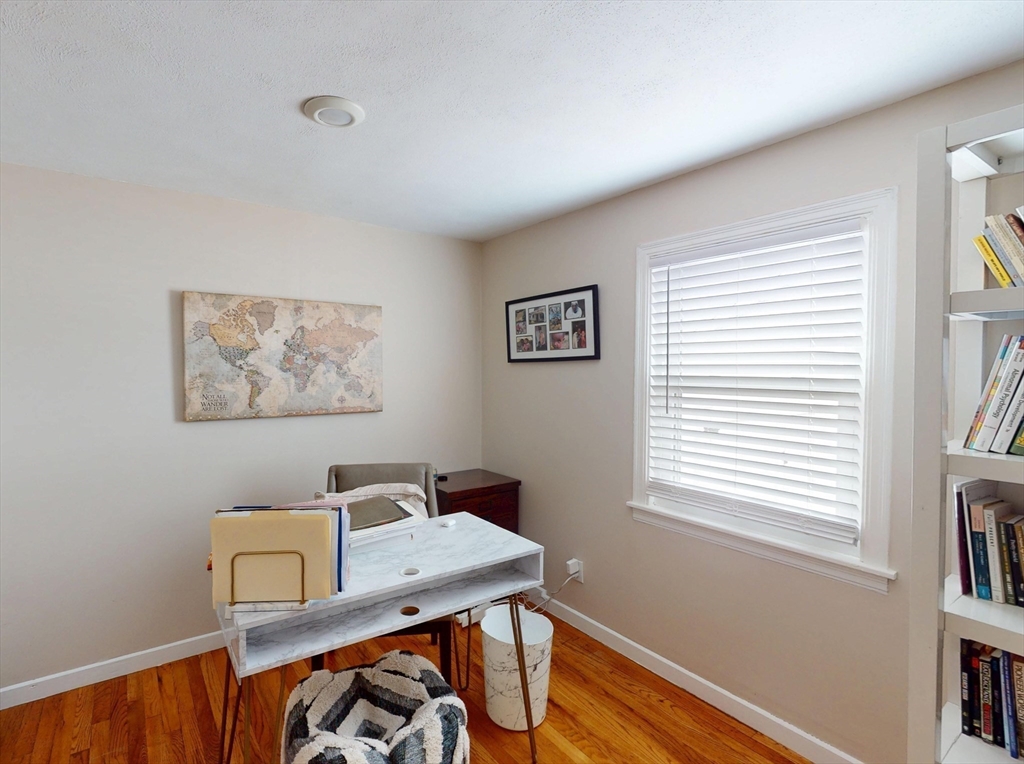 22 Harrington Road Chicopee, MA 01020 - Photo 21 of 38