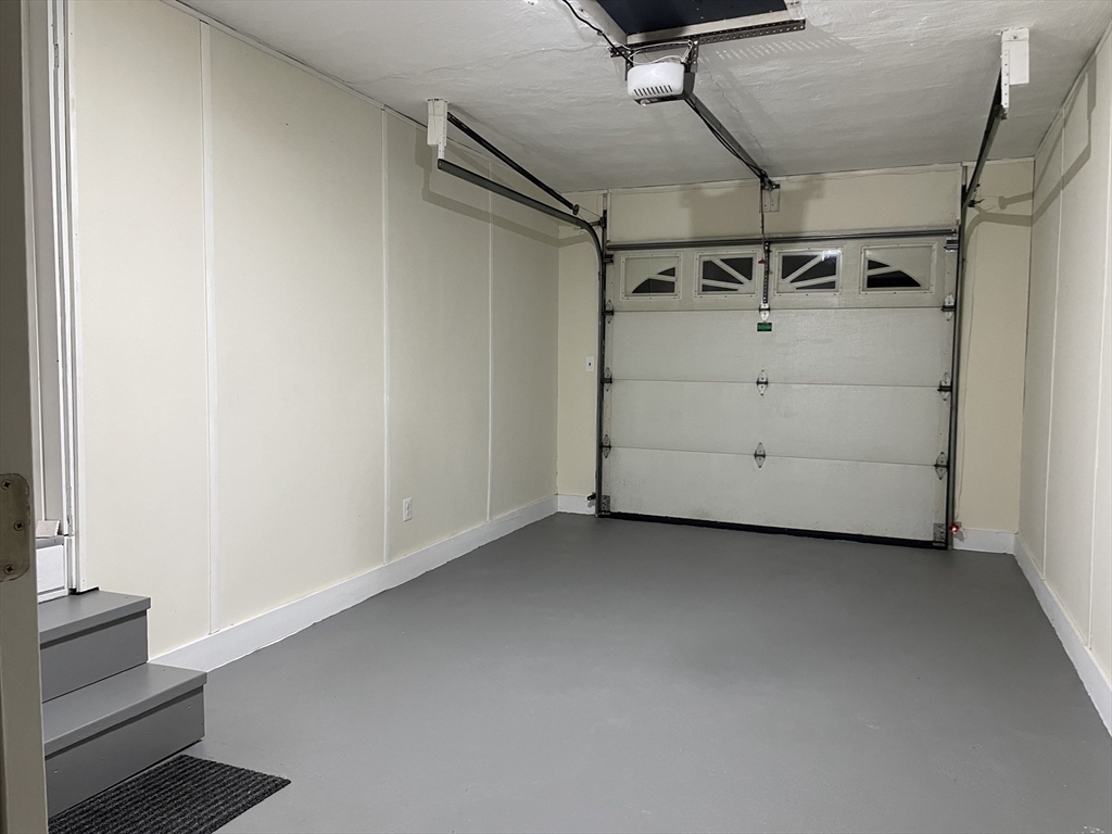 22 Harrington Road Chicopee, MA 01020 - Photo 34 of 38