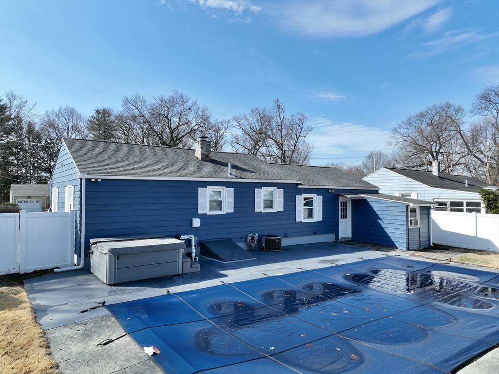 22 Harrington Road Chicopee, MA 01020 - Photo 6 of 38