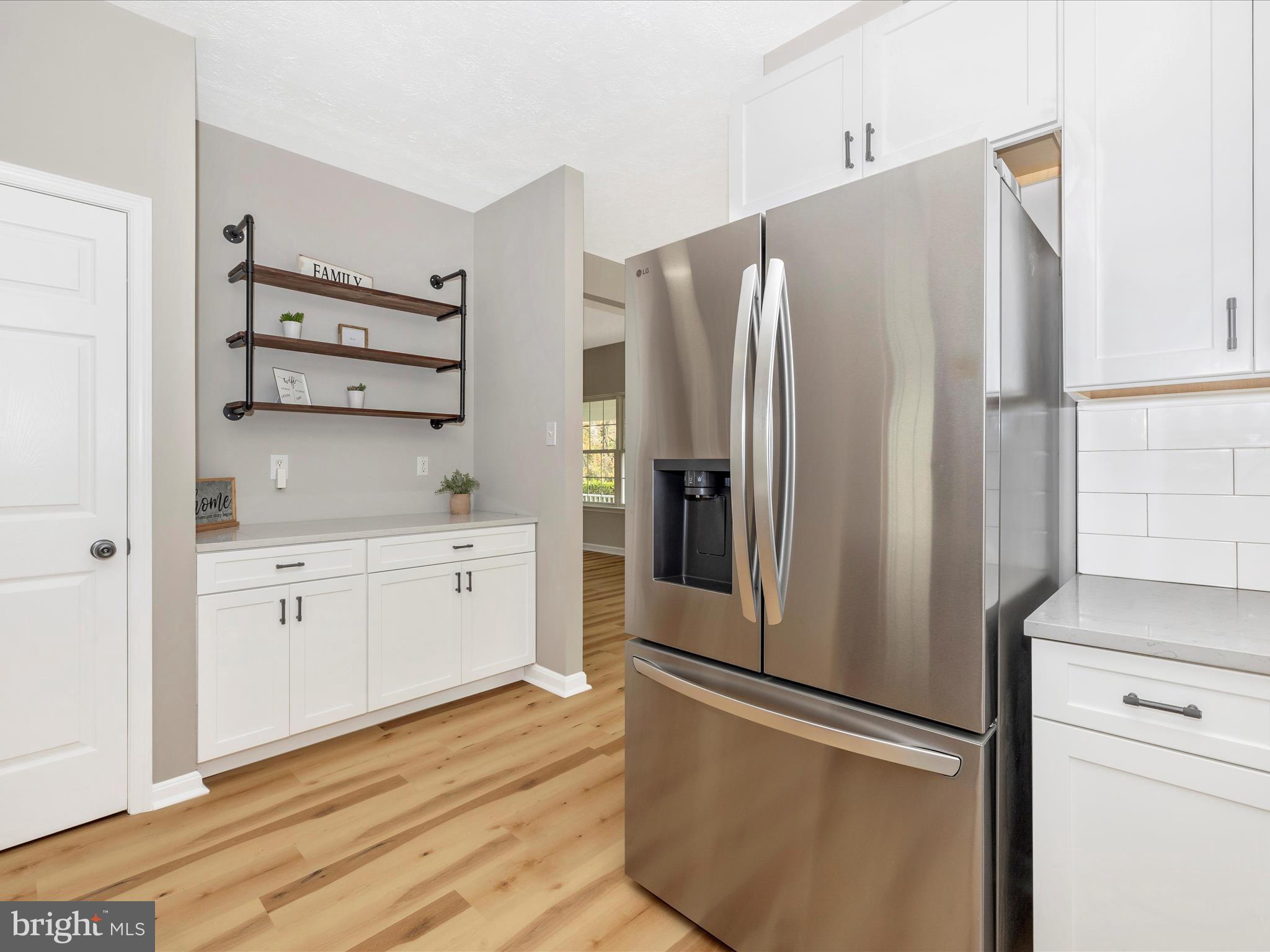 5807 Winding Ridge Way Frederick, MD 21704 - Photo 12 of 50 Kitchen