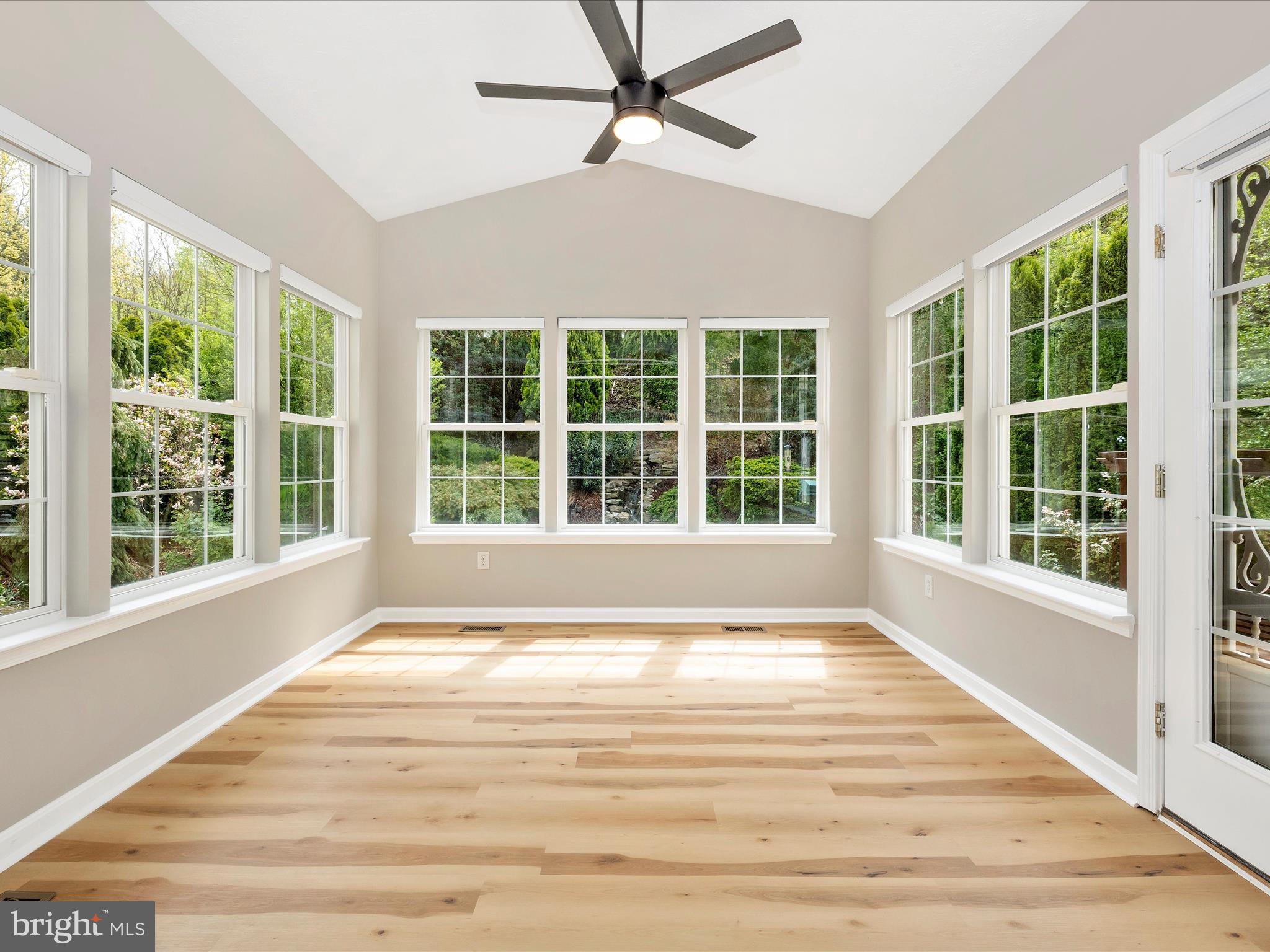 5807 Winding Ridge Way Frederick, MD 21704 - Photo 14 of 50 Sun Room