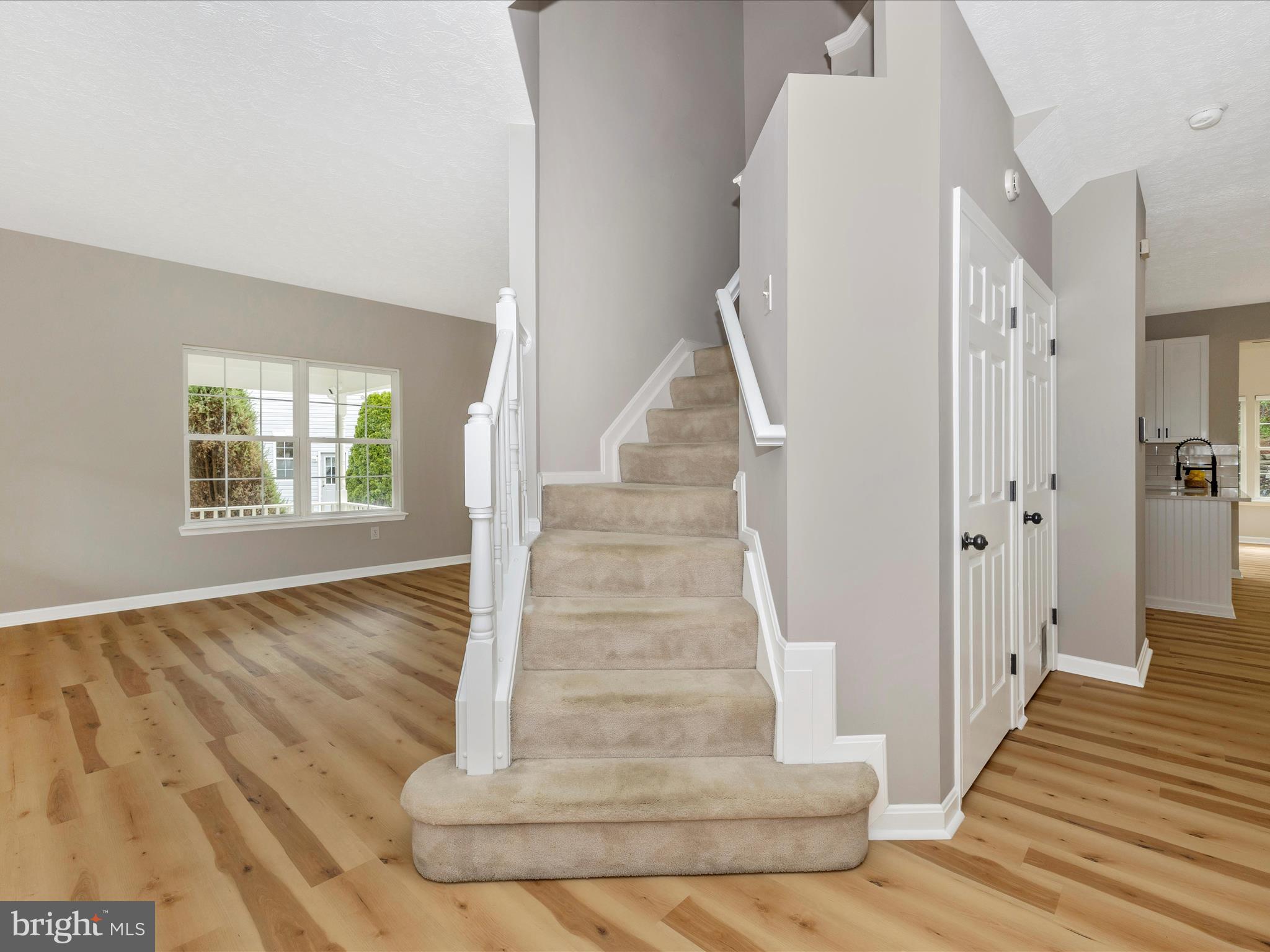 5807 Winding Ridge Way Frederick, MD 21704 - Photo 3 of 50 Entry
