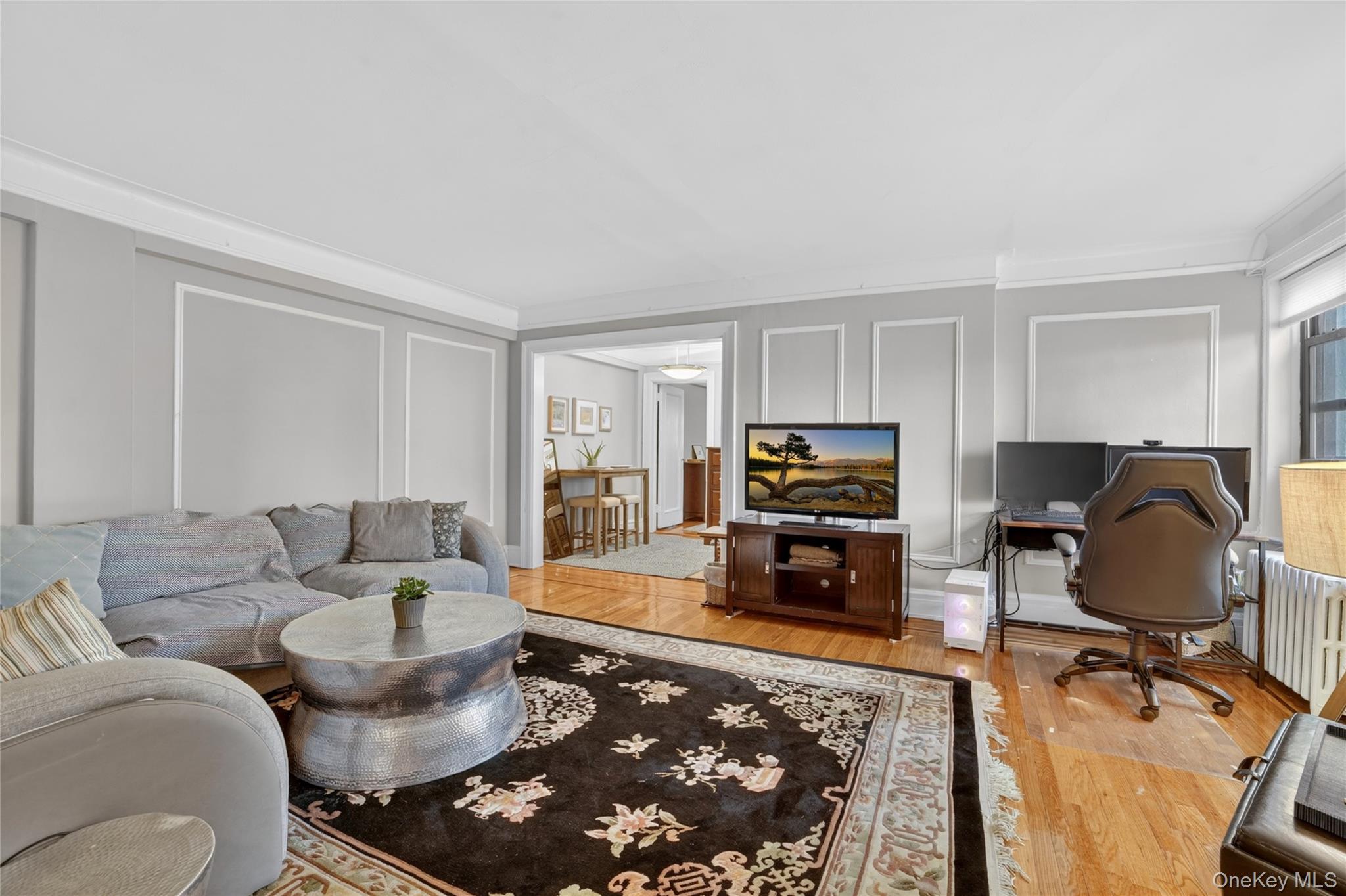 42 Pondfield Road West, Unit 4F Bronxville, NY 10708 - Photo 6 of 30