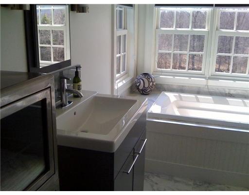 224 Saunders Station Road Level Green, PA 15085 - Photo 13 of 18 Master Bath/Spa.
