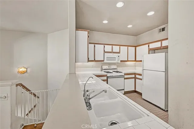 $629,900 | 7973 East Viewrim Drive, Anaheim Hills, CA 92808