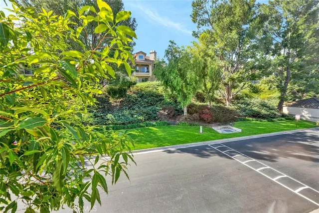 $629,900 | 7973 East Viewrim Drive, Anaheim Hills, CA 92808