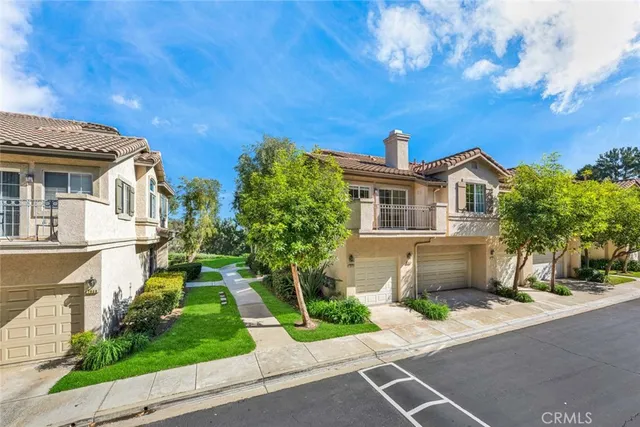 $629,900 | 7973 East Viewrim Drive, Anaheim Hills, CA 92808