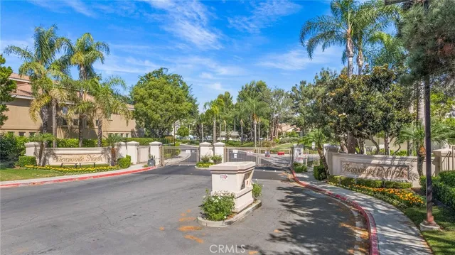 $629,900 | 7973 East Viewrim Drive, Anaheim Hills, CA 92808