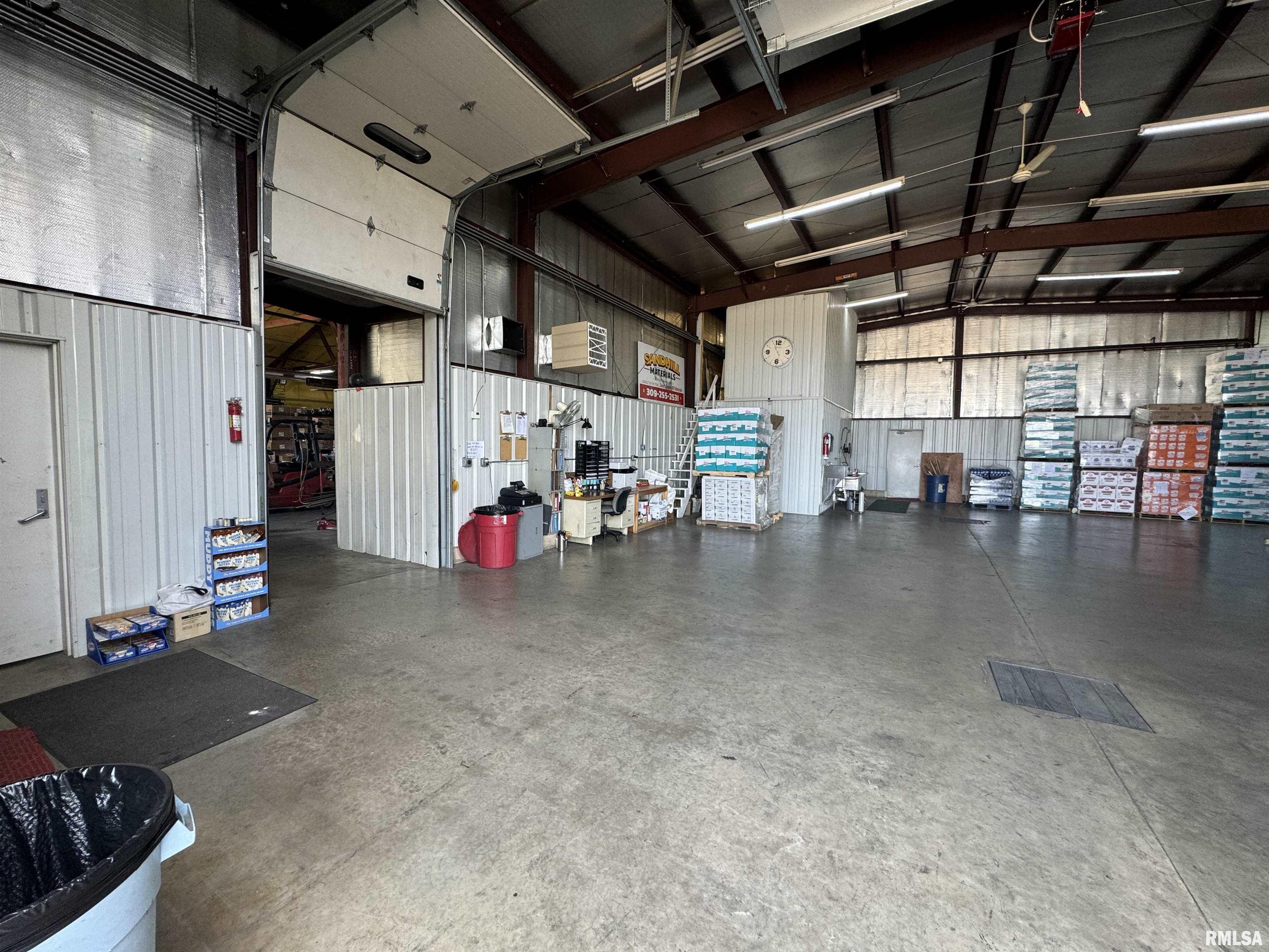 1677 East Smokey Road Avon, IL 61415 - Photo 68 of 92