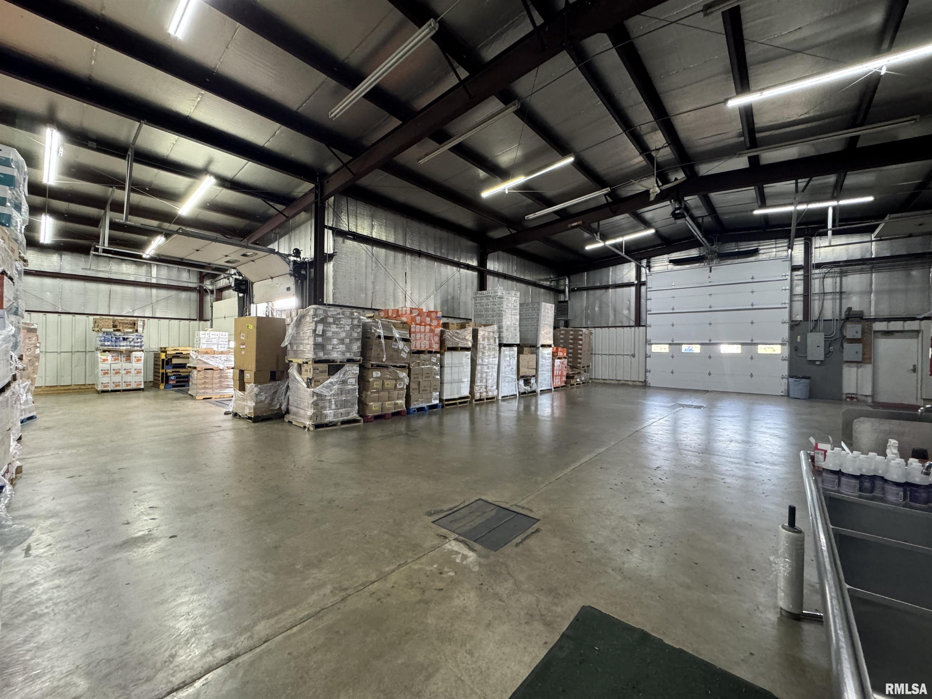 1677 East Smokey Road Avon, IL 61415 - Photo 72 of 92