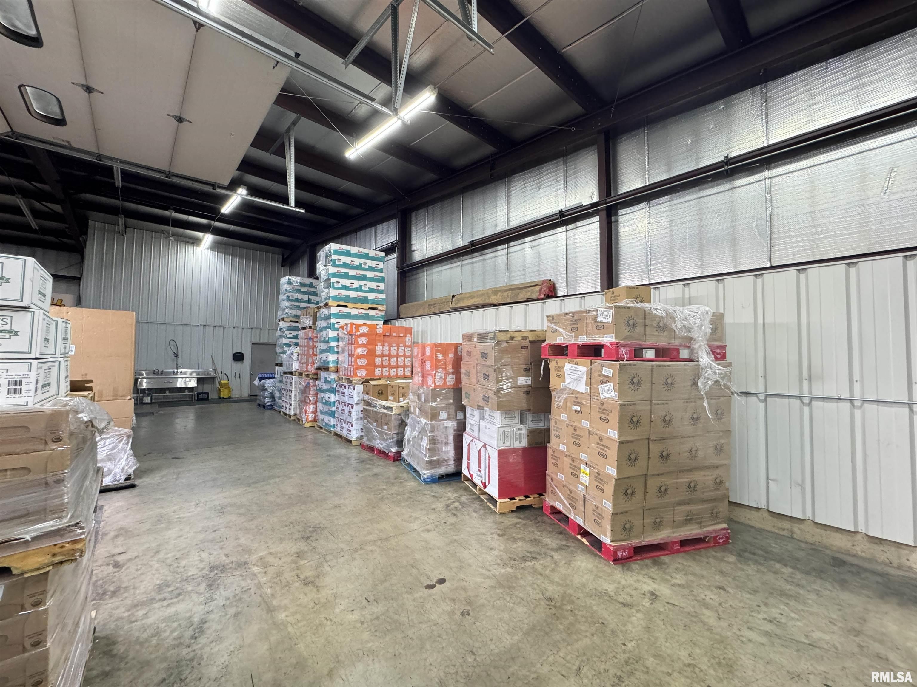 1677 East Smokey Road Avon, IL 61415 - Photo 75 of 92