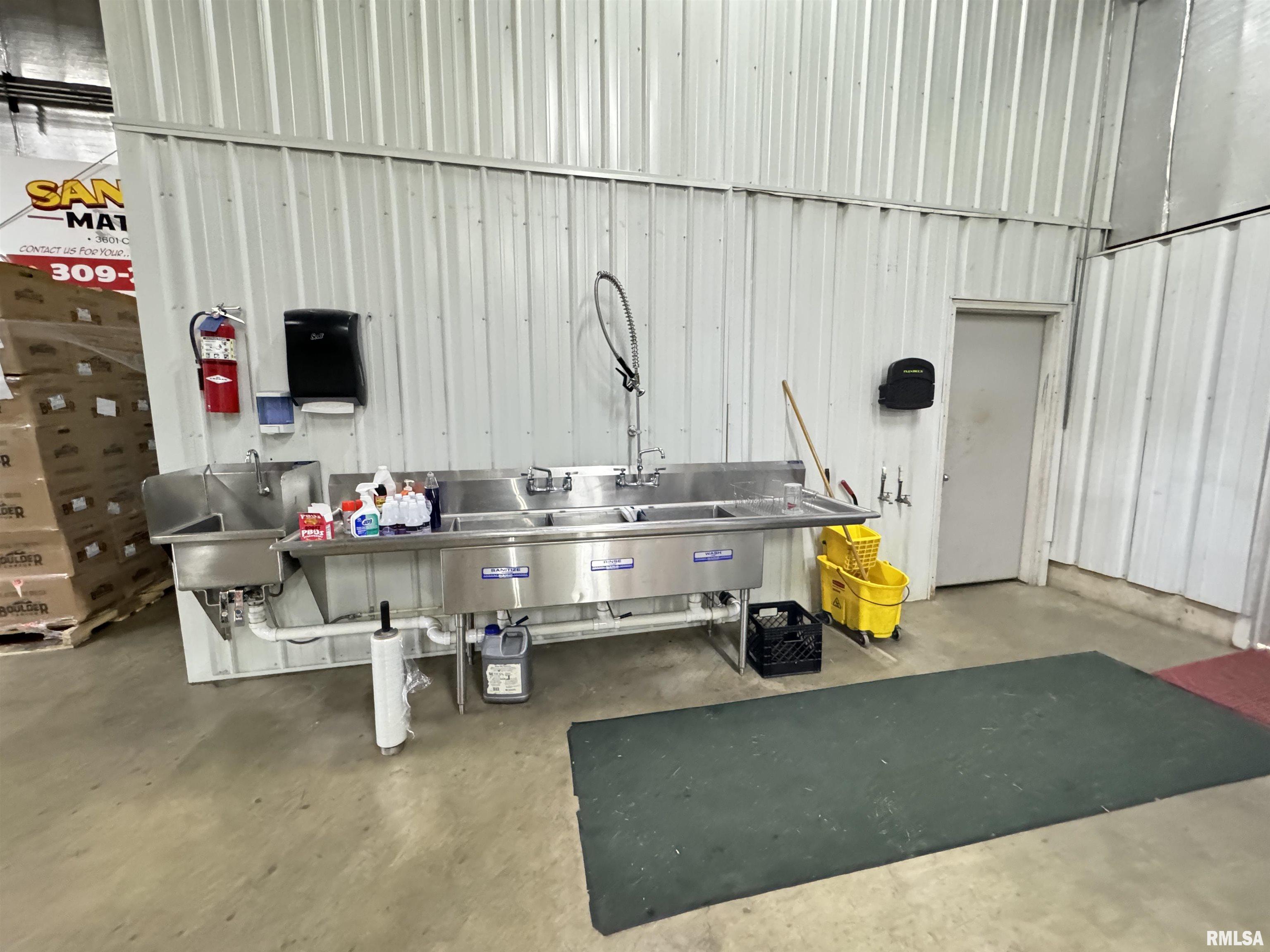 1677 East Smokey Road Avon, IL 61415 - Photo 76 of 92