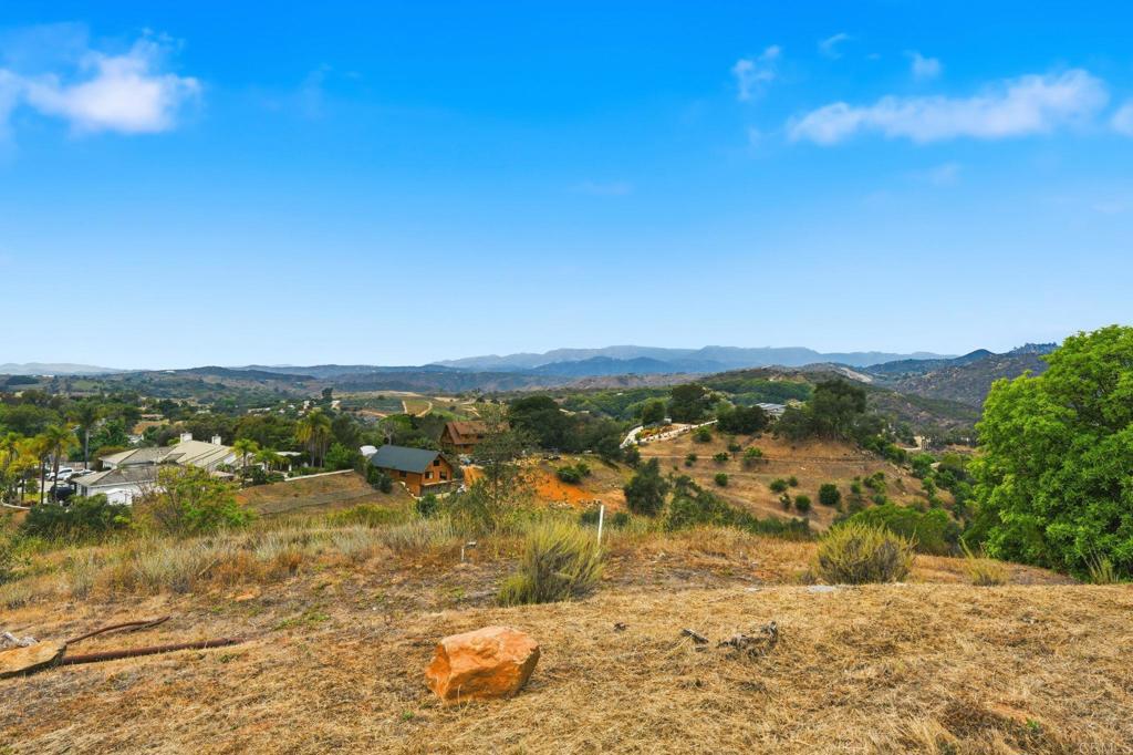 803 Quail Hill Road Fallbrook, CA 92028 - Photo 4 of 36 a view of lake view and mountain view