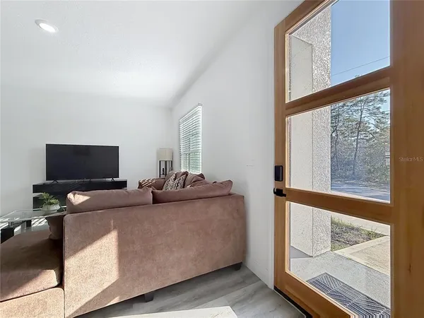 $2,150 | 16950 Southwest 42nd Avenue Road, Ocala, FL 34473