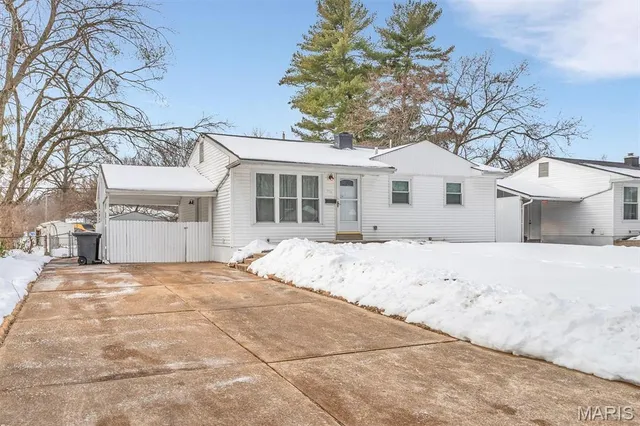 $145,000 | 720 Babler Drive, Florissant, MO 63031