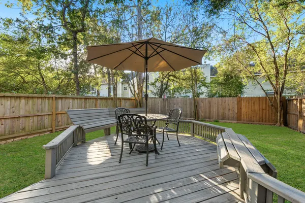 $309,000 | 19 Timberstar Street, The Woodlands, TX 77382