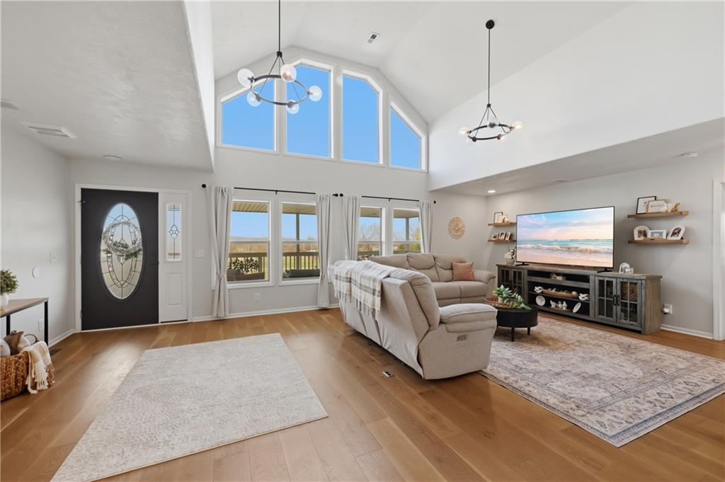 36903 East Church Road Oak Grove, MO 64075 - Photo 12 of 63